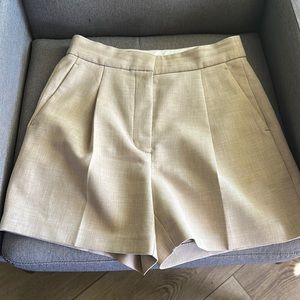 Aritzia Wilfred The Effortless short